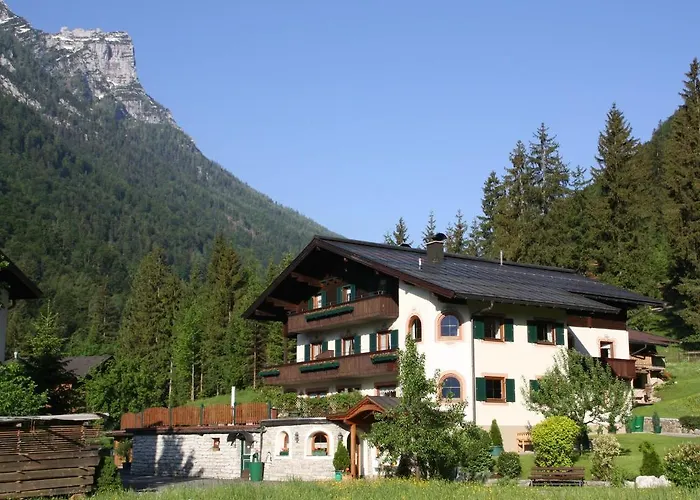 Sonneck Pensionat 3*